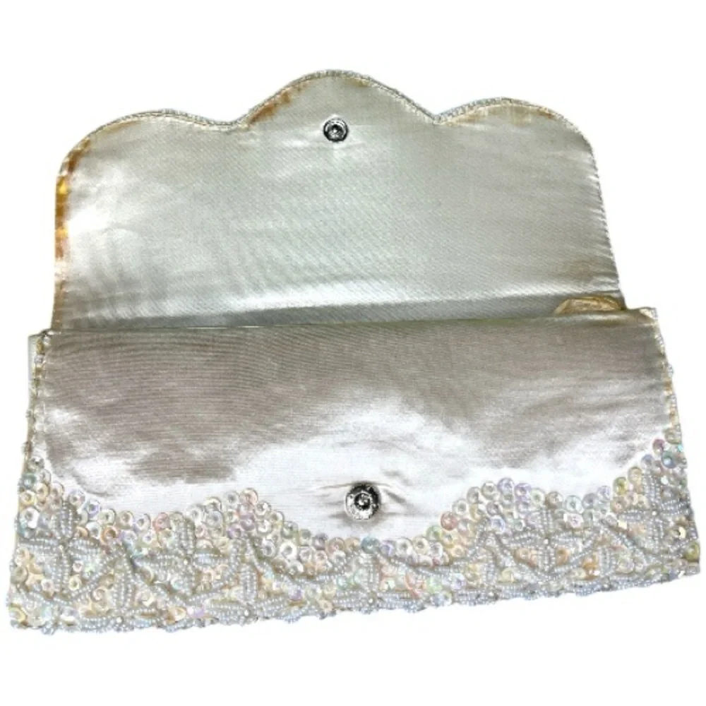 Vintage Elegant Maison Blanche White Pearl Beaded Clutch
